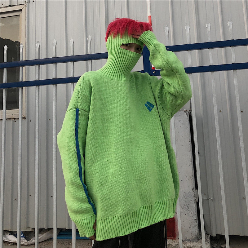 Loose turtleneck pullover