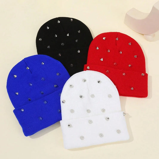 1Pc Men Punk Rivet Beanie Hat,Goth Gothic Skull Caps Winter Warm Knitted HeadCap for Men Women,Suitable for Street Daily Wear