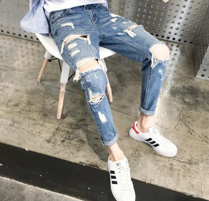 Retro Ripped Men's Jeans With Holes Tapered Slim Fit Trousers Korean Fashion Torn Broken Luxury Soft Loose Xs Man Cowboy Pants