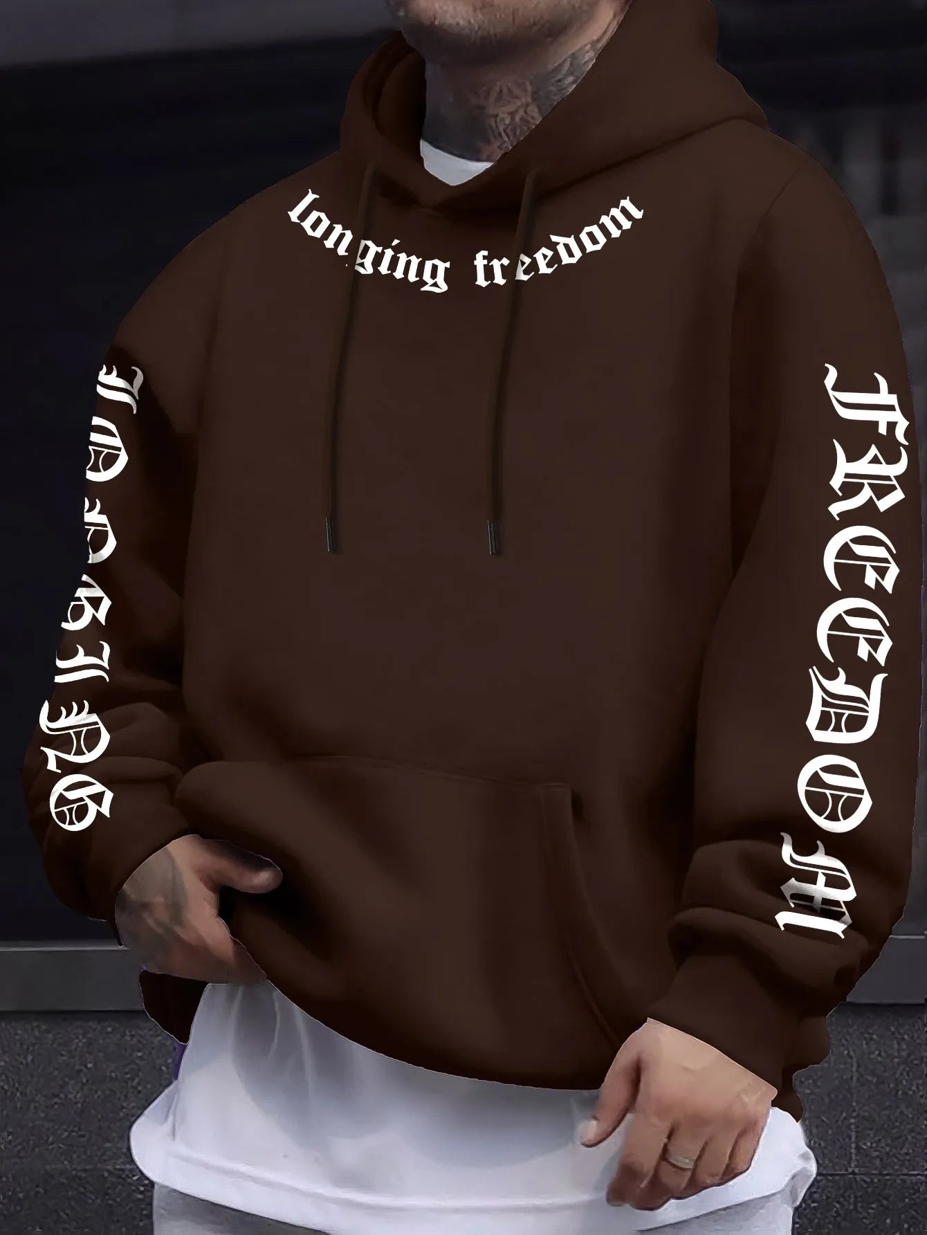 The new men's hoodie for Spring and Autumn 2025 is comfortable soft casual and fashionable with letter prints for street wear