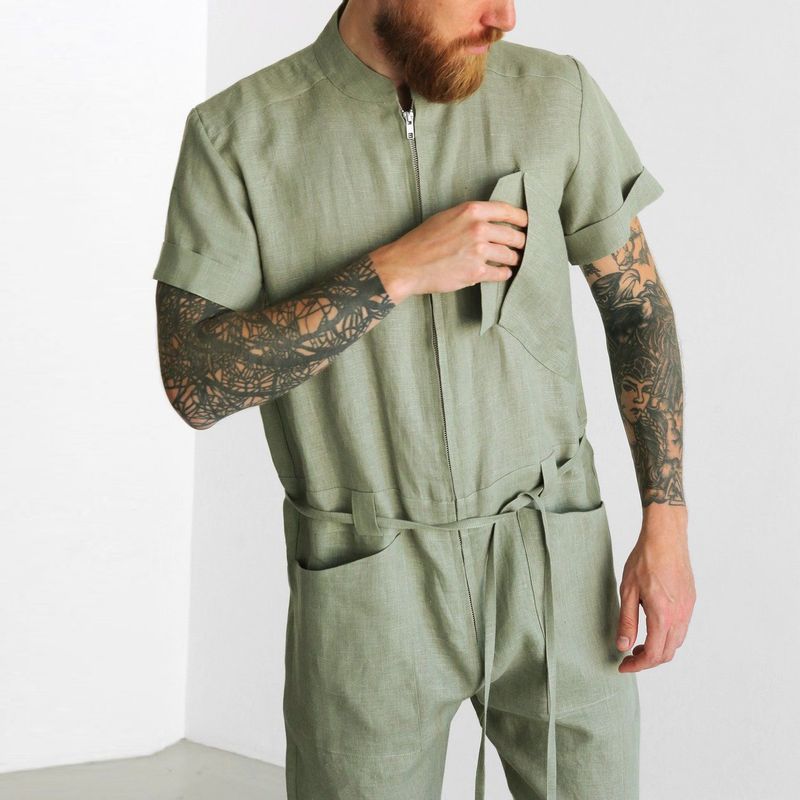 Men's Short-sleeved One-piece Cargo Pants