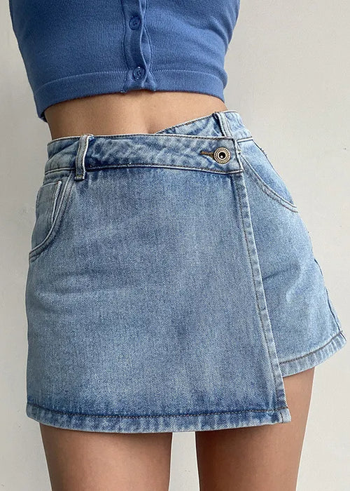 Elegant and Fashion High-waisted A-line Denim Shorts Women's Summer Light-colored Design Sense Temperament Slim Trendy Culottes