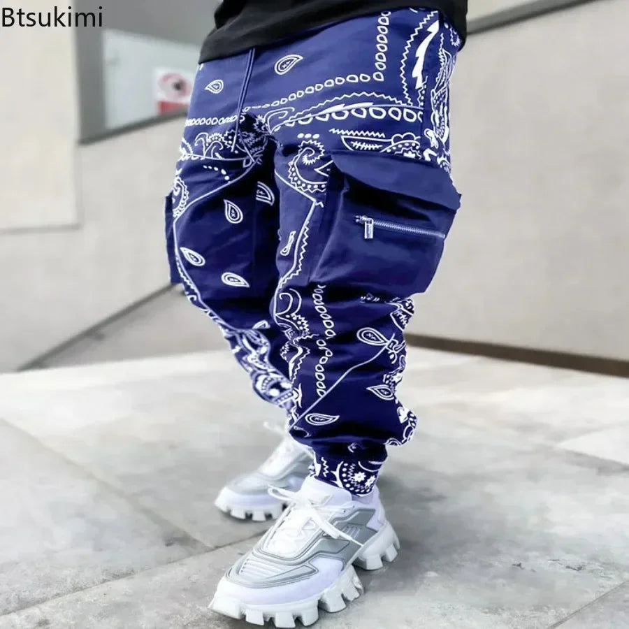 New Men's Cargo Pants Trend Printed Loose Hip Hop Fashion Street Wear Big Pocket Overalls Men Bright Color Four Seasons Trousers