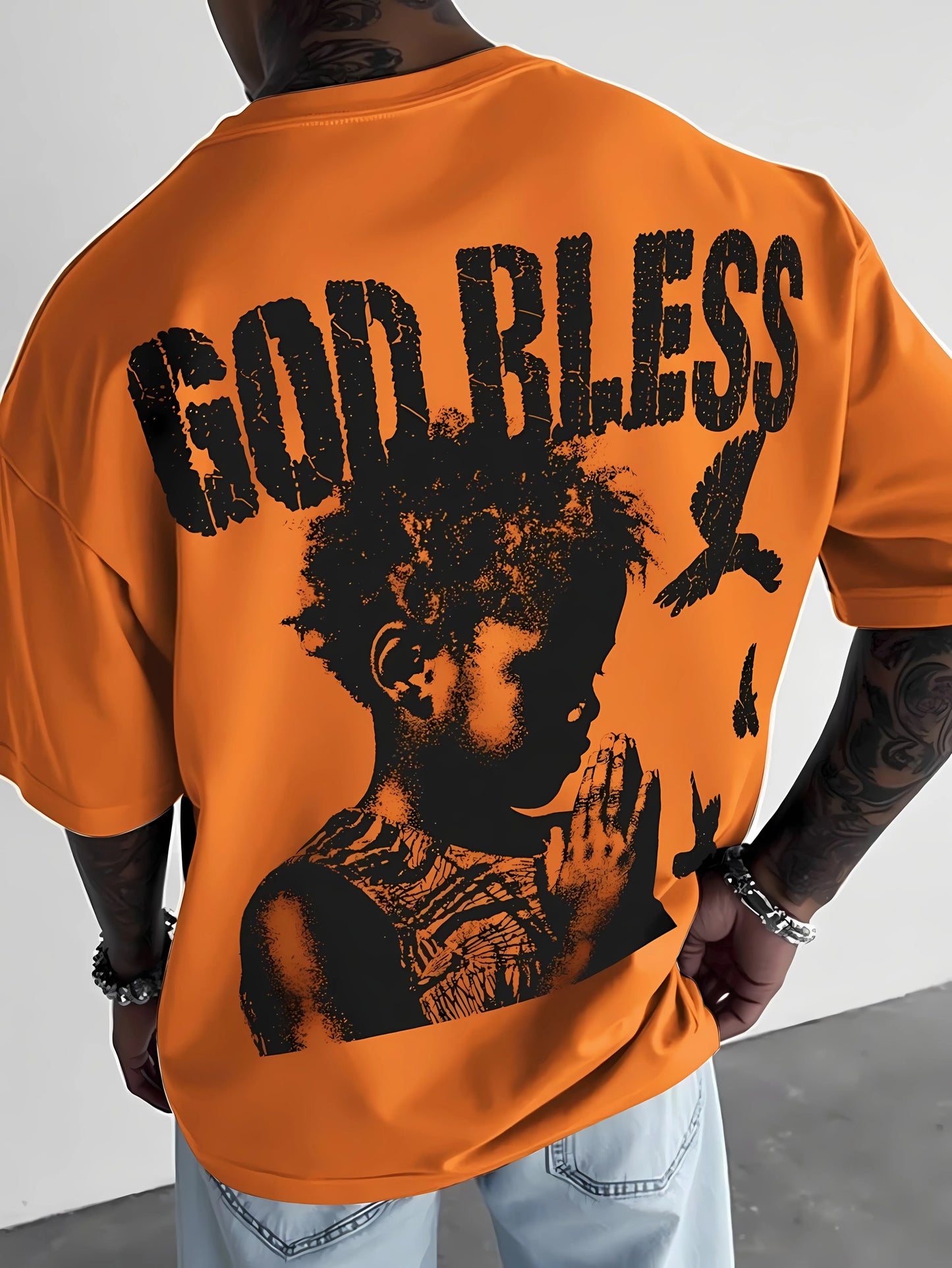 The new men's T-shirt for the summer of 2025 features a casual fashionable comfortable and breathable 3D letter pattern print