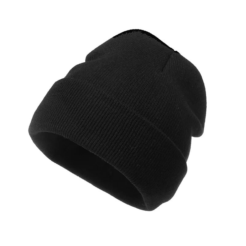 1Pc Men Punk Rivet Beanie Hat,Goth Gothic Skull Caps Winter Warm Knitted HeadCap for Men Women,Suitable for Street Daily Wear