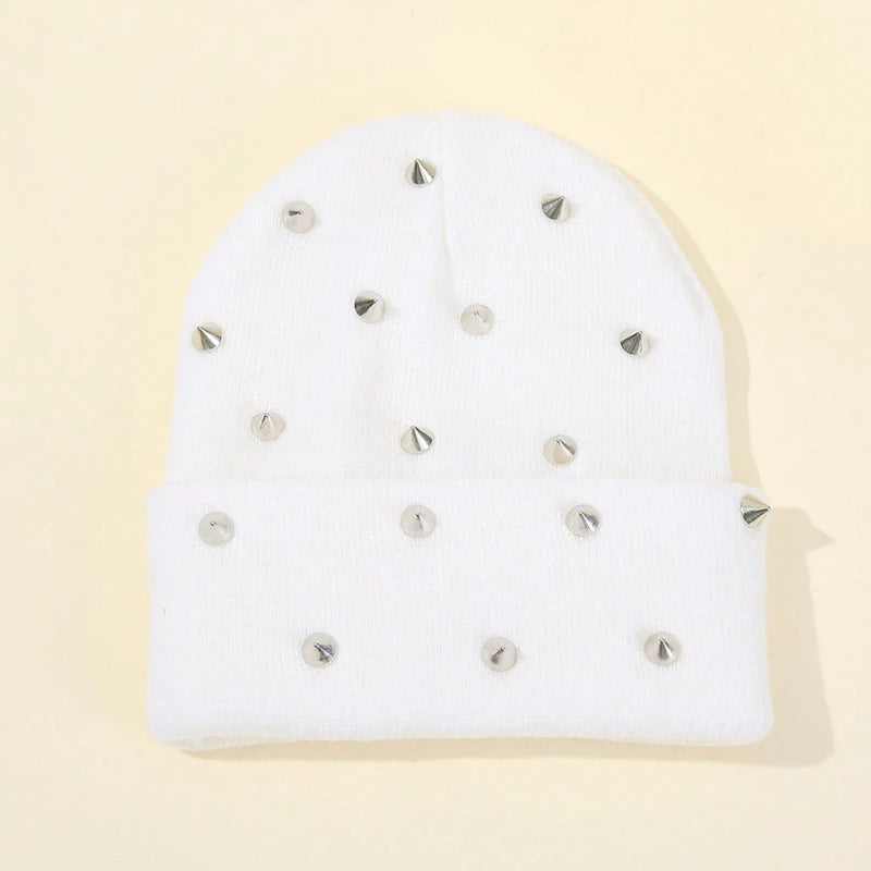 1Pc Men Punk Rivet Beanie Hat,Goth Gothic Skull Caps Winter Warm Knitted HeadCap for Men Women,Suitable for Street Daily Wear