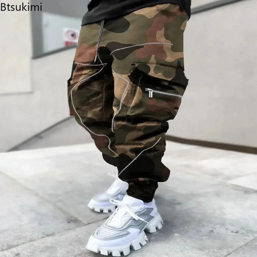 New Men's Cargo Pants Trend Printed Loose Hip Hop Fashion Street Wear Big Pocket Overalls Men Bright Color Four Seasons Trousers
