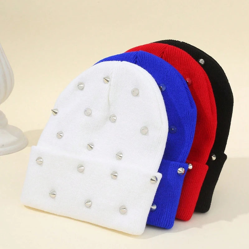 1Pc Men Punk Rivet Beanie Hat,Goth Gothic Skull Caps Winter Warm Knitted HeadCap for Men Women,Suitable for Street Daily Wear