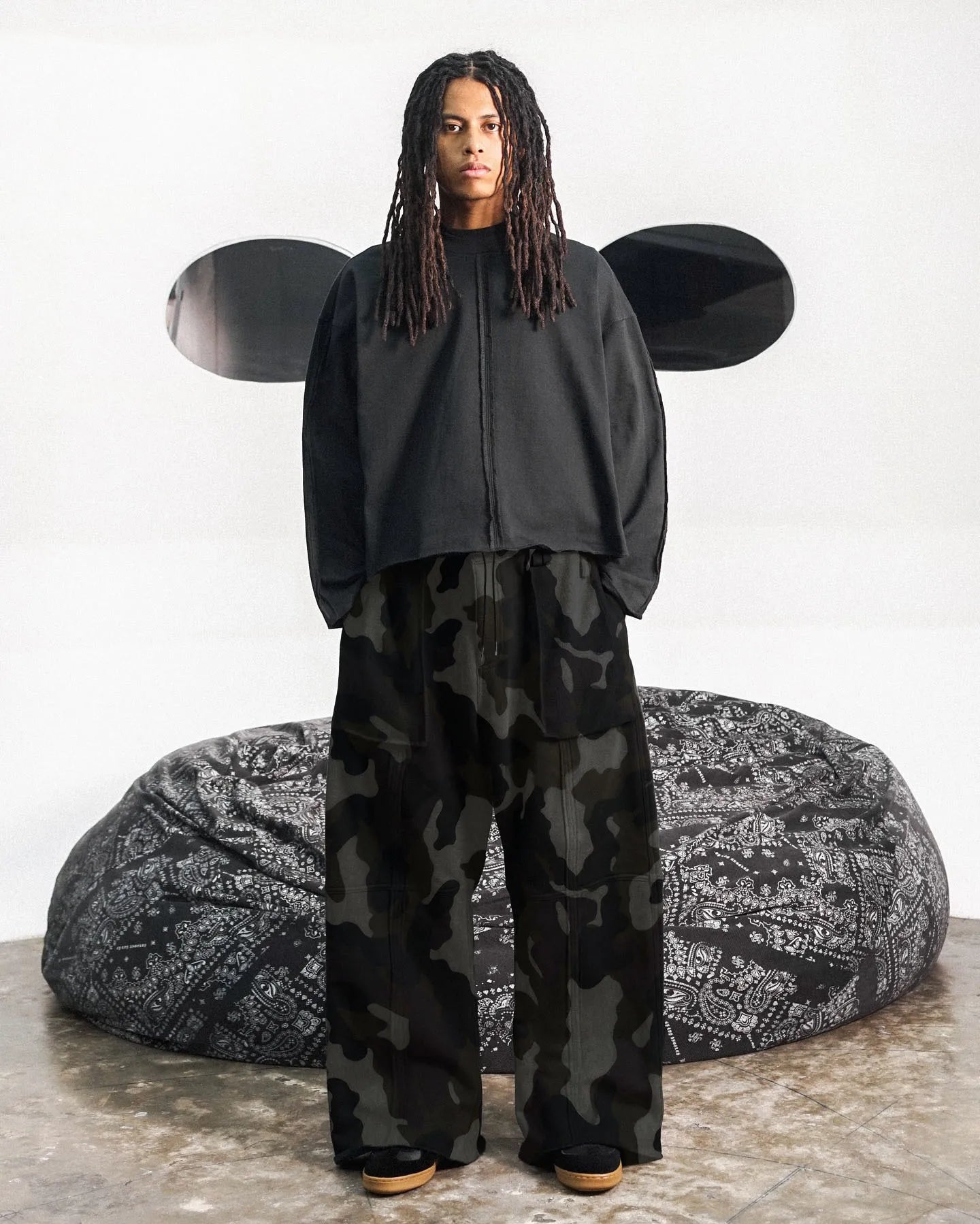 Men's loose long pants with large pockets for casual daily running, fitness and sports, camouflage pants, trendy men's long pant