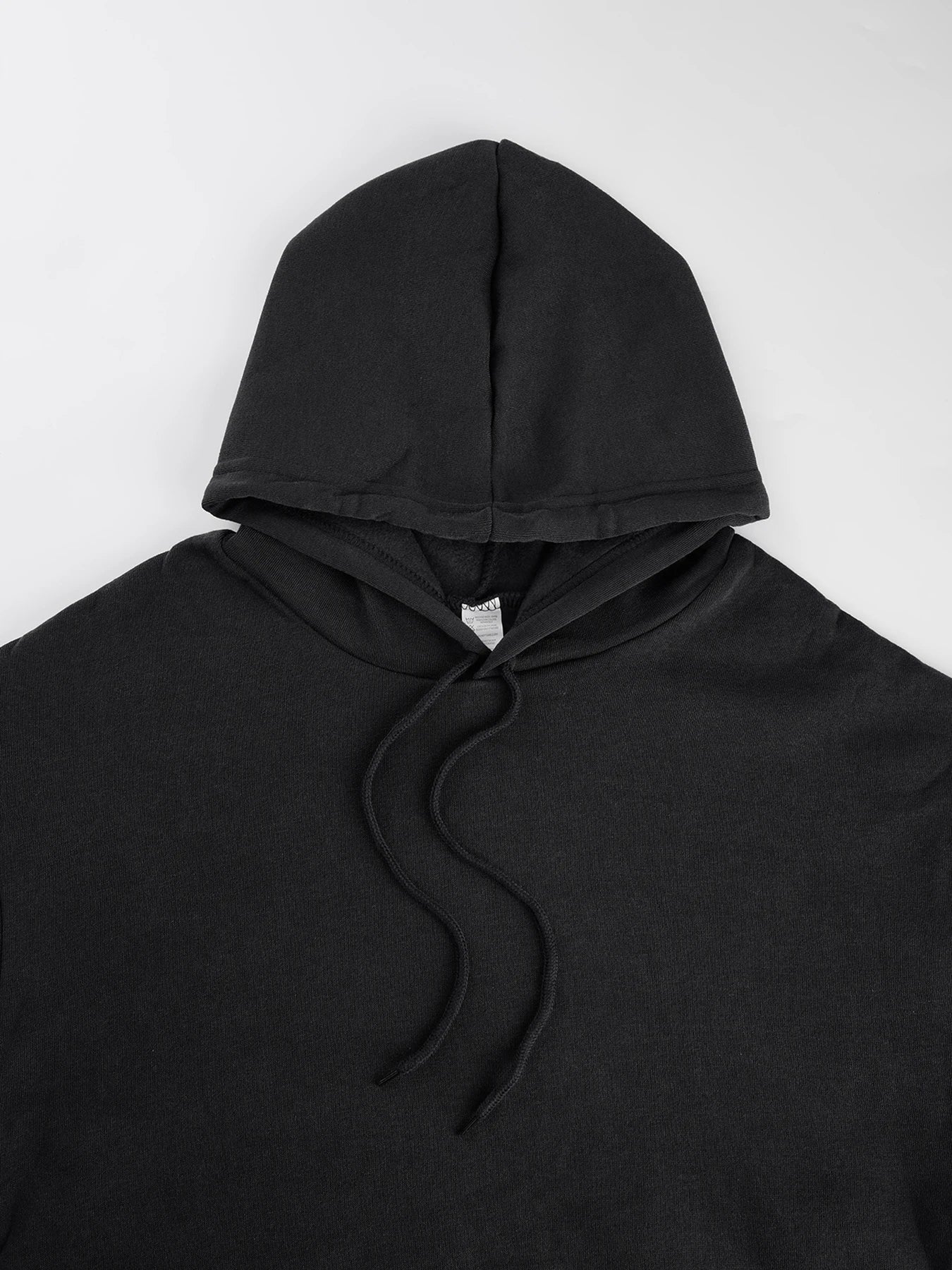 Plum blossoms that can withstand severe cold Print  Mans Retro Loose Hoodie  Fleece Warm Fashion Hoody Unisex Basics Clothing