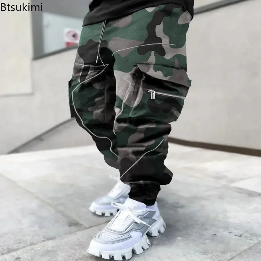 New Men's Cargo Pants Trend Printed Loose Hip Hop Fashion Street Wear Big Pocket Overalls Men Bright Color Four Seasons Trousers