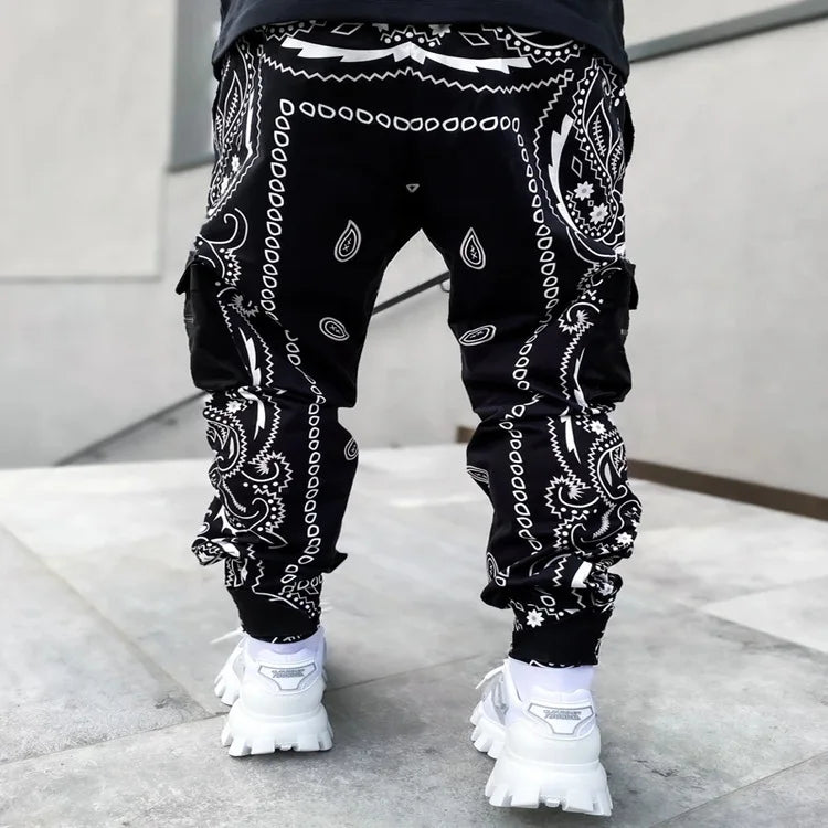New Men's Cargo Pants Trend Printed Loose Hip Hop Fashion Street Wear Big Pocket Overalls Men Bright Color Four Seasons Trousers
