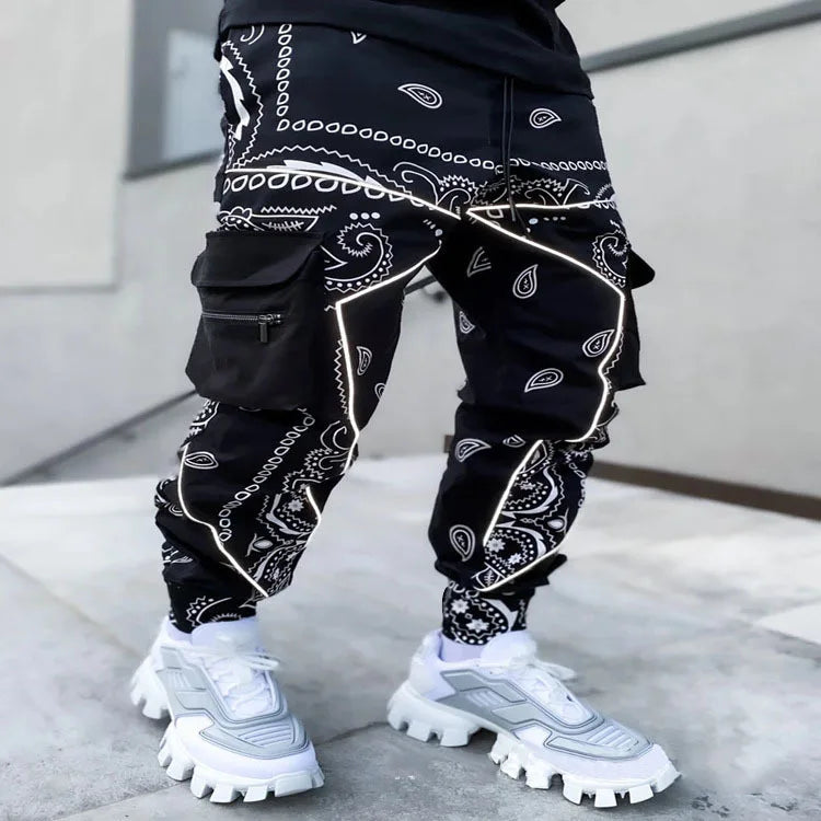 New Men's Cargo Pants Trend Printed Loose Hip Hop Fashion Street Wear Big Pocket Overalls Men Bright Color Four Seasons Trousers